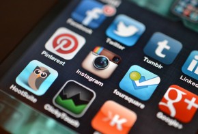 social media apps feat